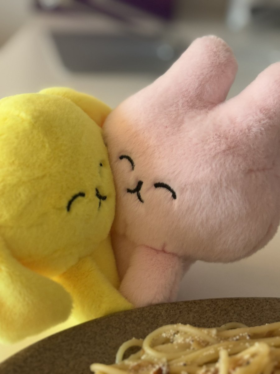 hamstercushion's tweet photo. 감당하기 힘들 정��로 많은 양의 파스타를 먹어보자 https://t.co/F8jQP1GDlJ