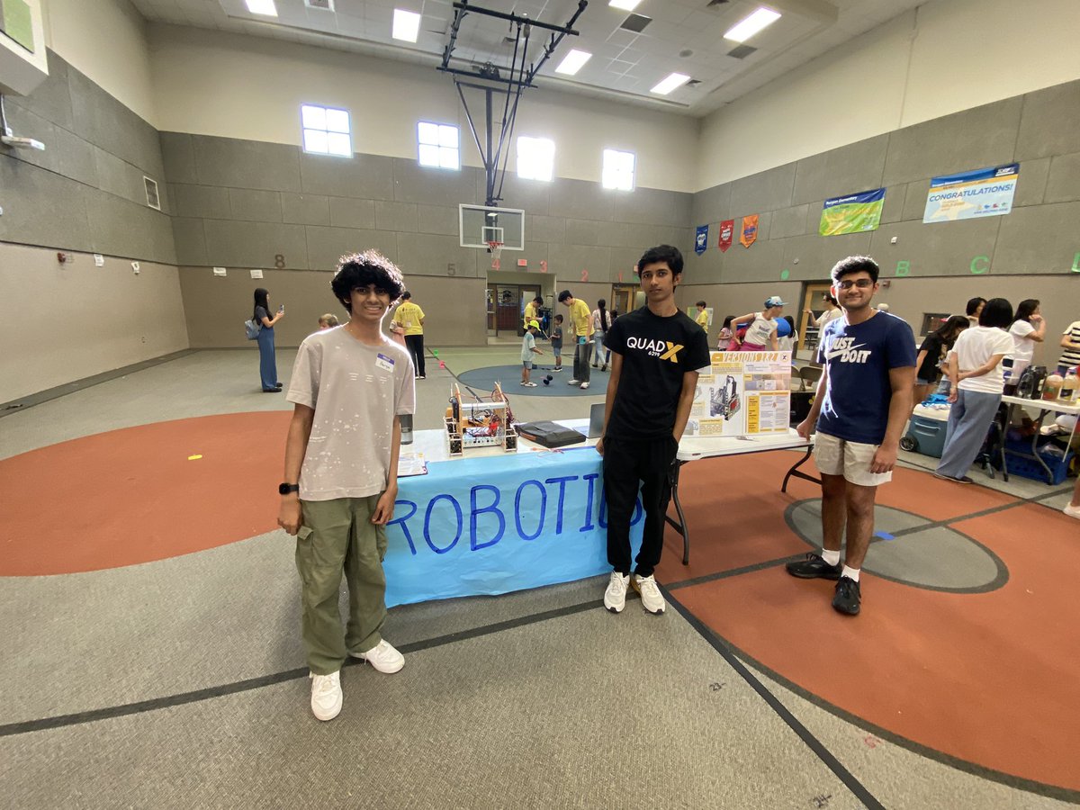 The Back to School Picnic <a href="/ReaganElemCP/">Reagan Elementary</a> was a blast! Grateful for our incredible PTA and for all of the students <a href="/VistaRidgeHS/">Vista Ridge H.S.</a> who shared their talents and skills with our Rays <a href="/EducatorAlison/">Alison Pennington</a>