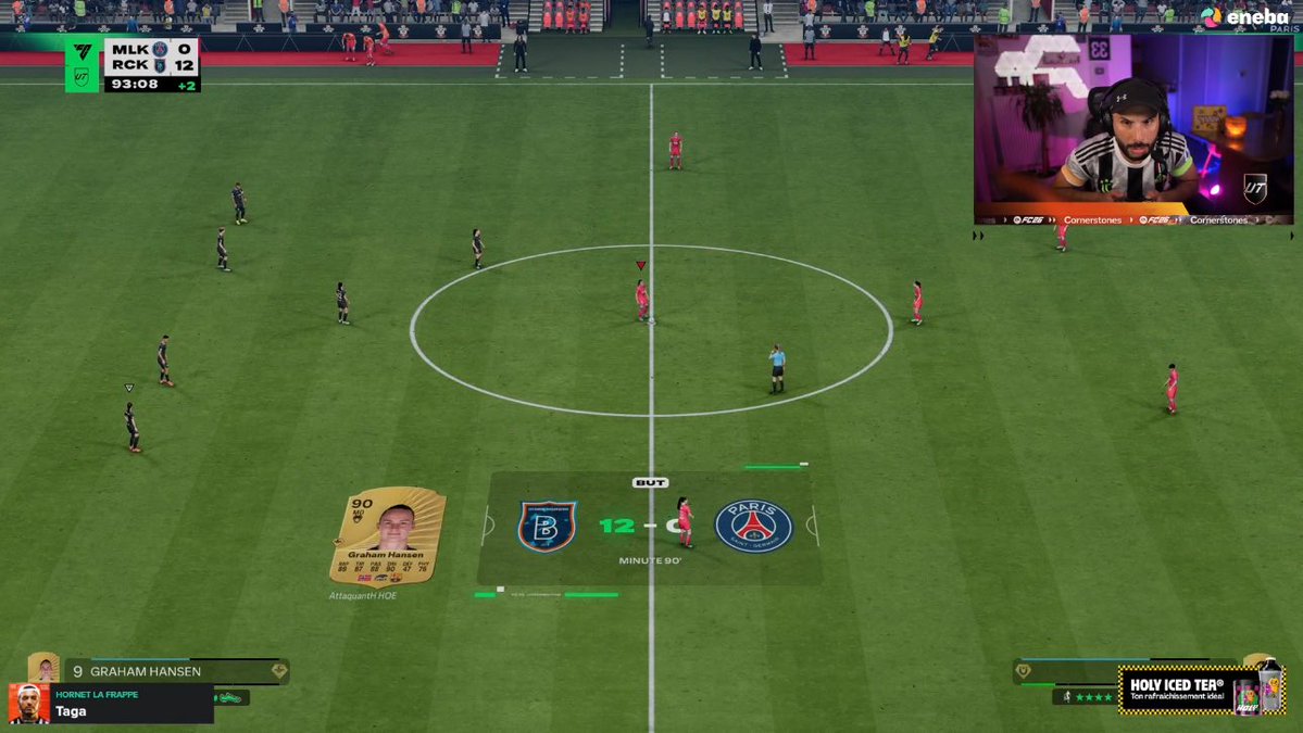 ImmigreParisien's tweet image. Le bon vieux @mohlekingFUT qui prend 12-0 contre @Vitality_RocKy qui joue une main dans le caleçon et Moh refuse de laisser la rediff du live 😂😂