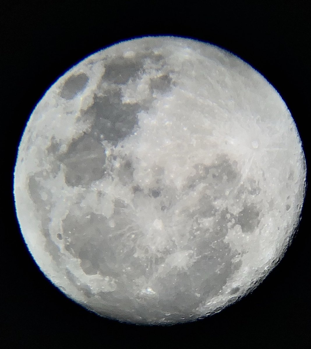 Luna 🌑 🇨🇱 
<a href="/ALMAObs_esp/">Observatorio ALMA📡</a> 
<a href="/ESO_Chile/">ESO Chile</a> 
<a href="/AstroAventura/">AstroAventura</a>