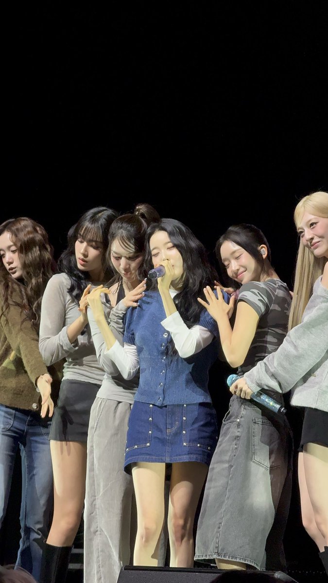 STAYC - 2025 Tour Stay Tuned @ San Jose #STAYC #Staytuned