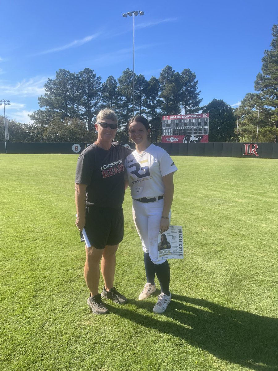 Gracie_Coyle01's tweet image. Big thanks to @HollarShena for putting on such a well organized and wonderful camp!! Lots of great feedback and can’t wait to get back!! @LRSoftball @BrunoGodwin6 @DavidAllen_80  @CoachKama  @rockgoldnc @ROCKGOLDVA