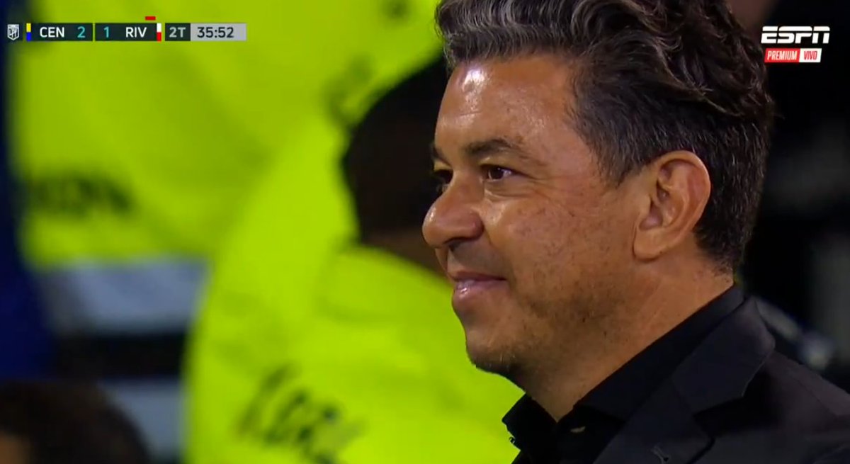 Politica en River tweet media