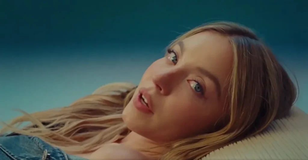 Lucinda said she got to the finals because of her great genes? LMAOO. Okay #loveislandgames