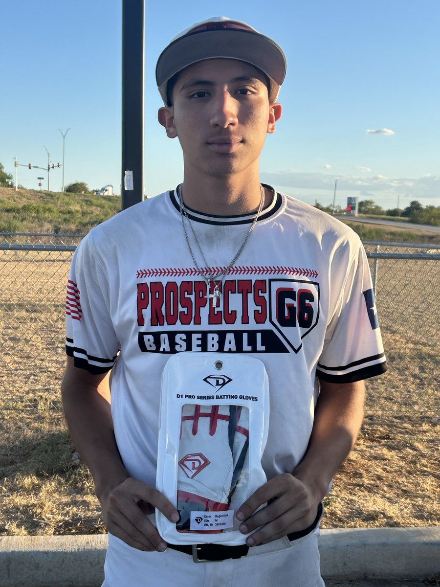 G6Prospects's tweet photo. Congratulations to Kalab Castillo from our G6 Prospect White team as he received Overall MVP. Castillo was on fire with the stick as he hit .667 6-9 3RBI, 3RS 5SB and a 3B🔥💯⚾️💪🏽💥

#G6Prospects
#SouthTexasBaseball
#GrindMode https://t.co/33gu8RS3s0