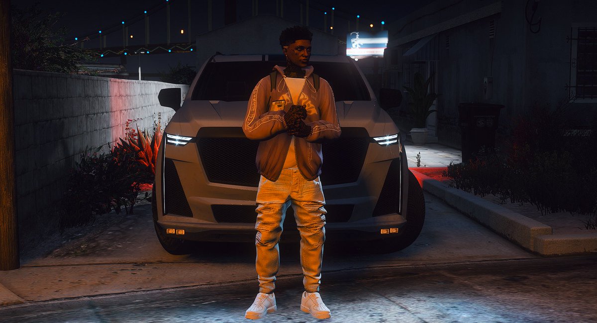 Buenas noches amigos, muchas gracias por el apoyo hoy en el directo que la verdad no pensaba que os iba a molar el personaje que os presenté. Mañana nos vemos temprano dándole mas caña y tenemos novedades... 🏎️🏁

GN💜