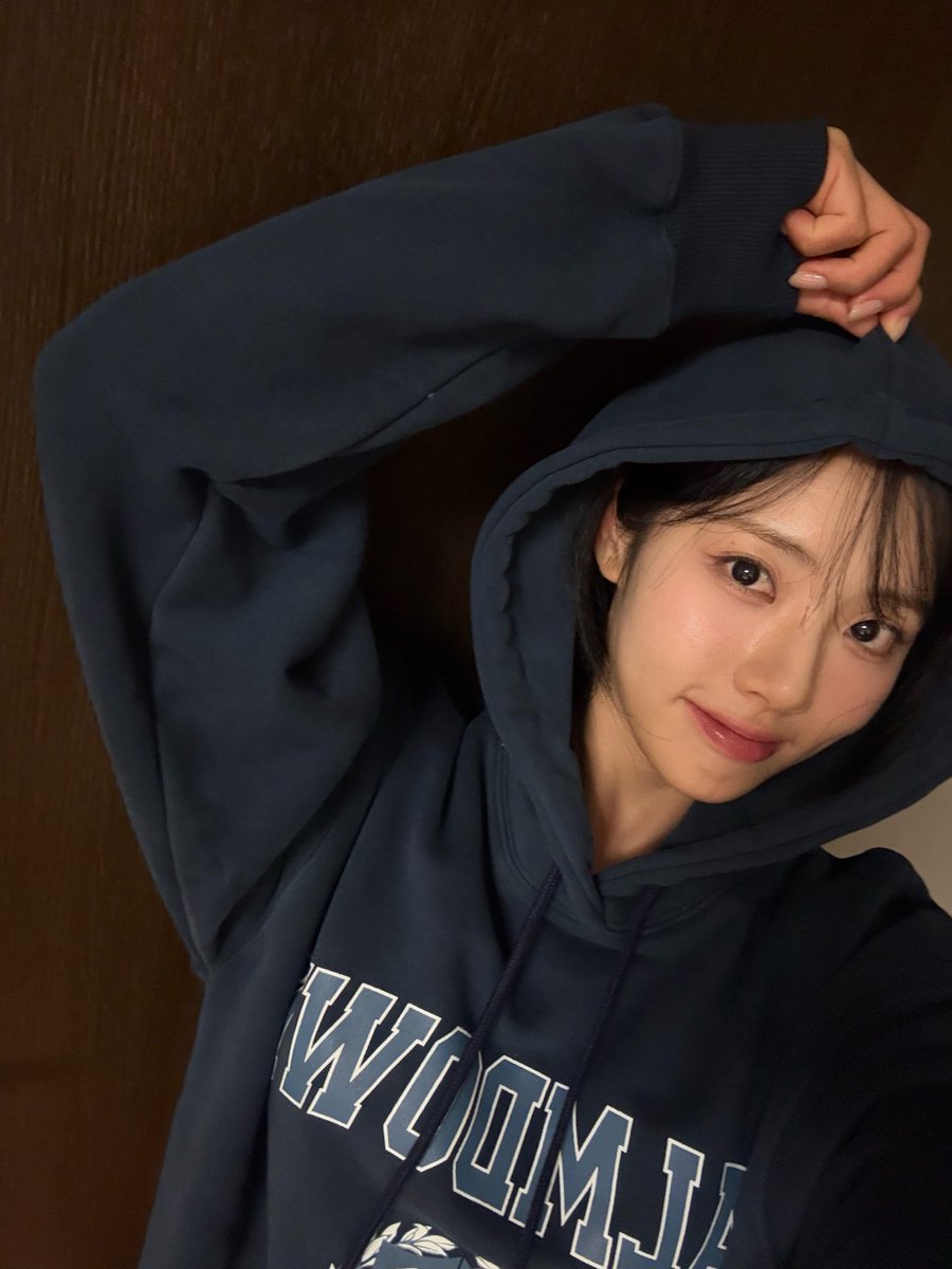 _luvjiwon tweet picture