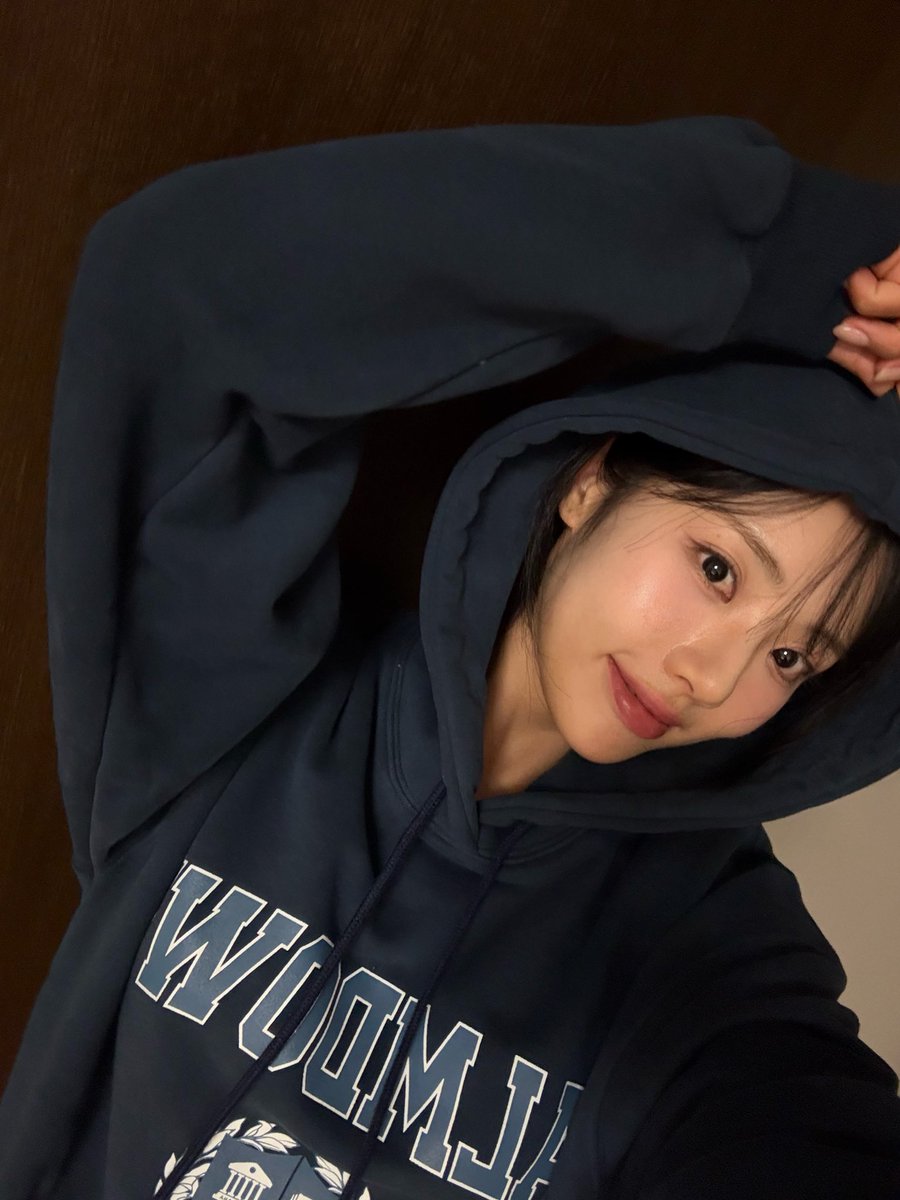 _luvjiwon tweet picture