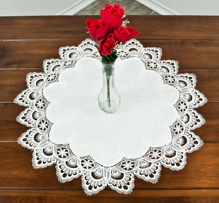 LinensArtThings's tweet image. Lovely Antique White Peacock Tail Lace Doily with a White Jacquard center. This Doily is very nice on a coffee table, end table, or small accent table with a lamp or candle in the center. Adds beauty to a table and makes an elegant display. #linens #doilies #homedecor