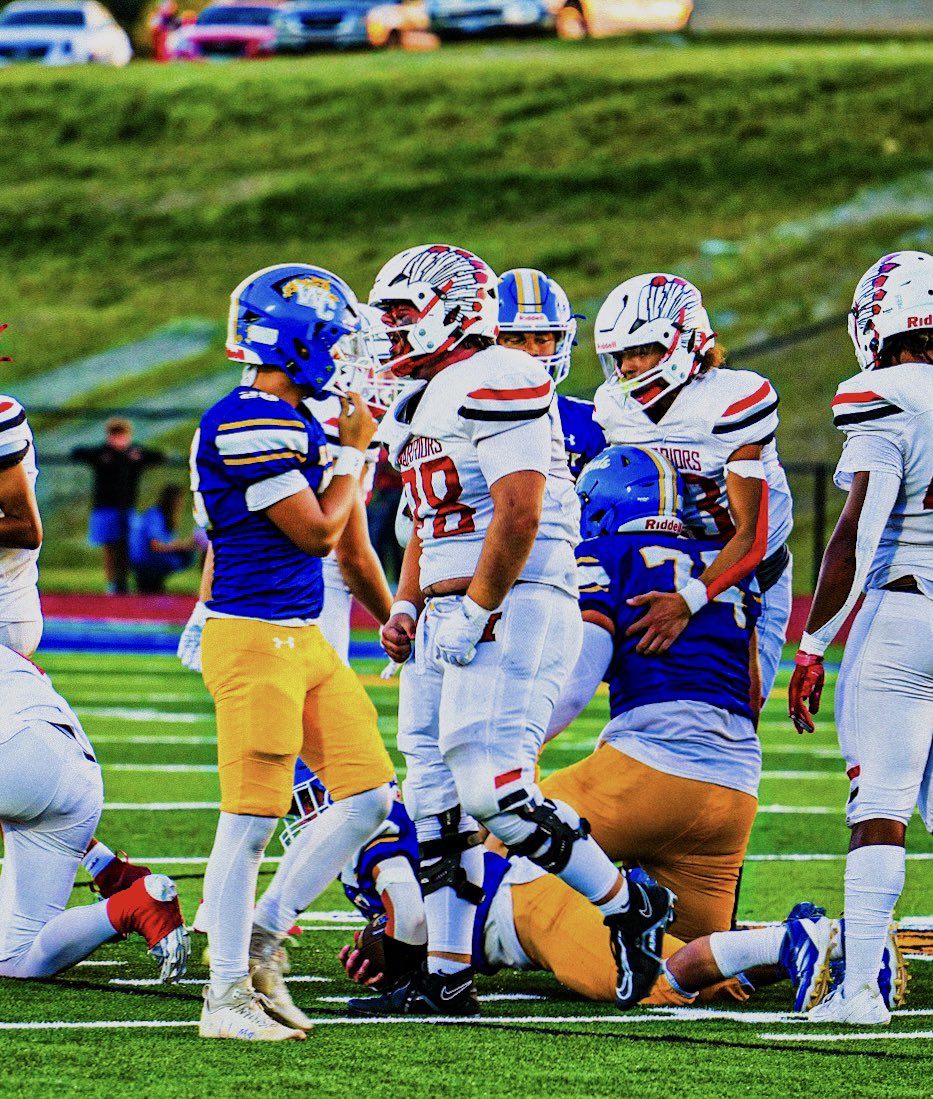 thank you <a href="/coachwintermwsu/">Matthew Winter</a> <a href="/ToddThrockmort3/">Todd Throckmorton</a> and the mwsu coaching staff for having me for a game day yesterday! 
Grind don’t stop.