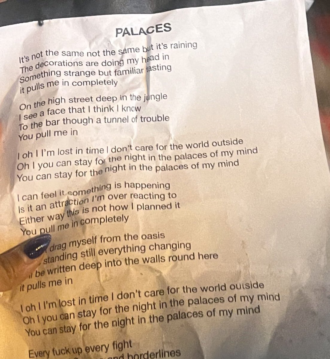 📸| PALACES LYRICS #AFHFNewYork 

— headlinebby