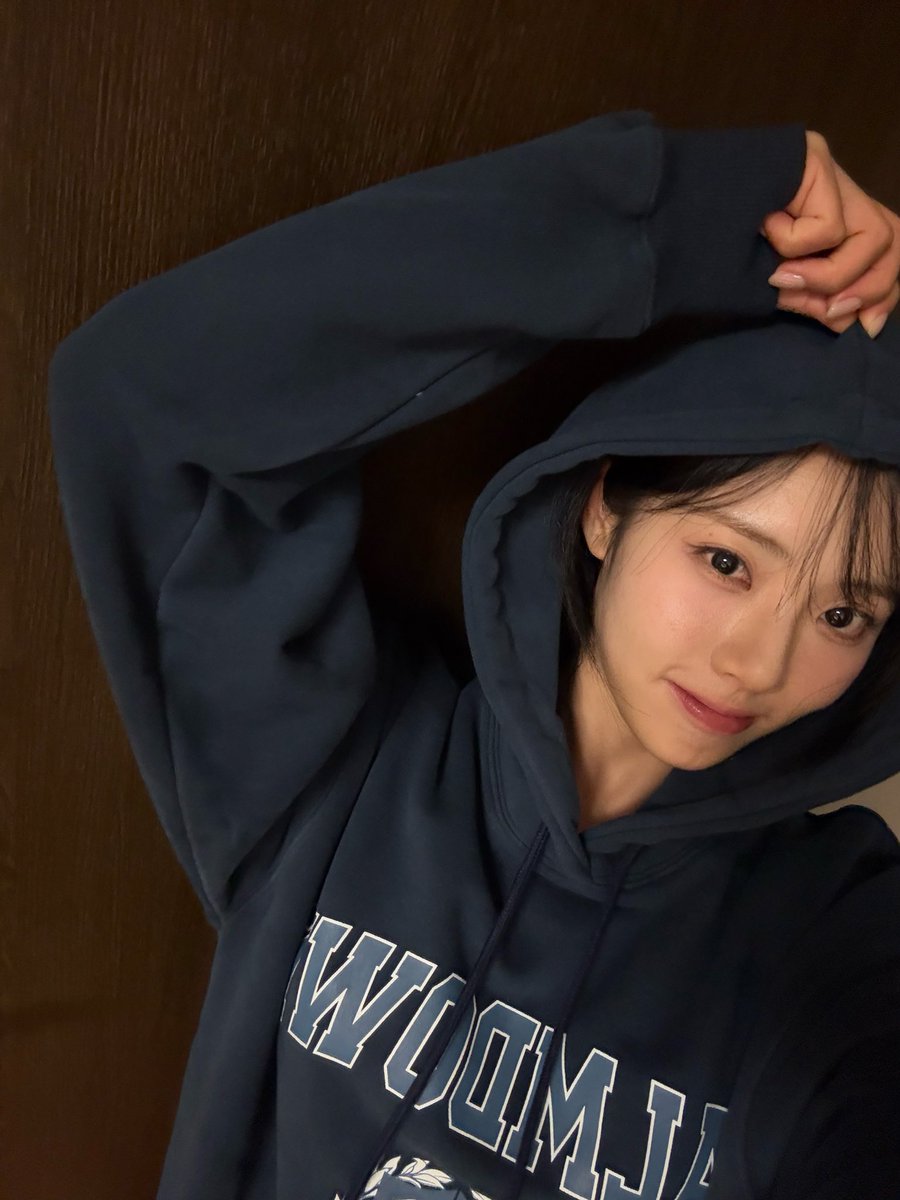 요건 어디 후드티임
