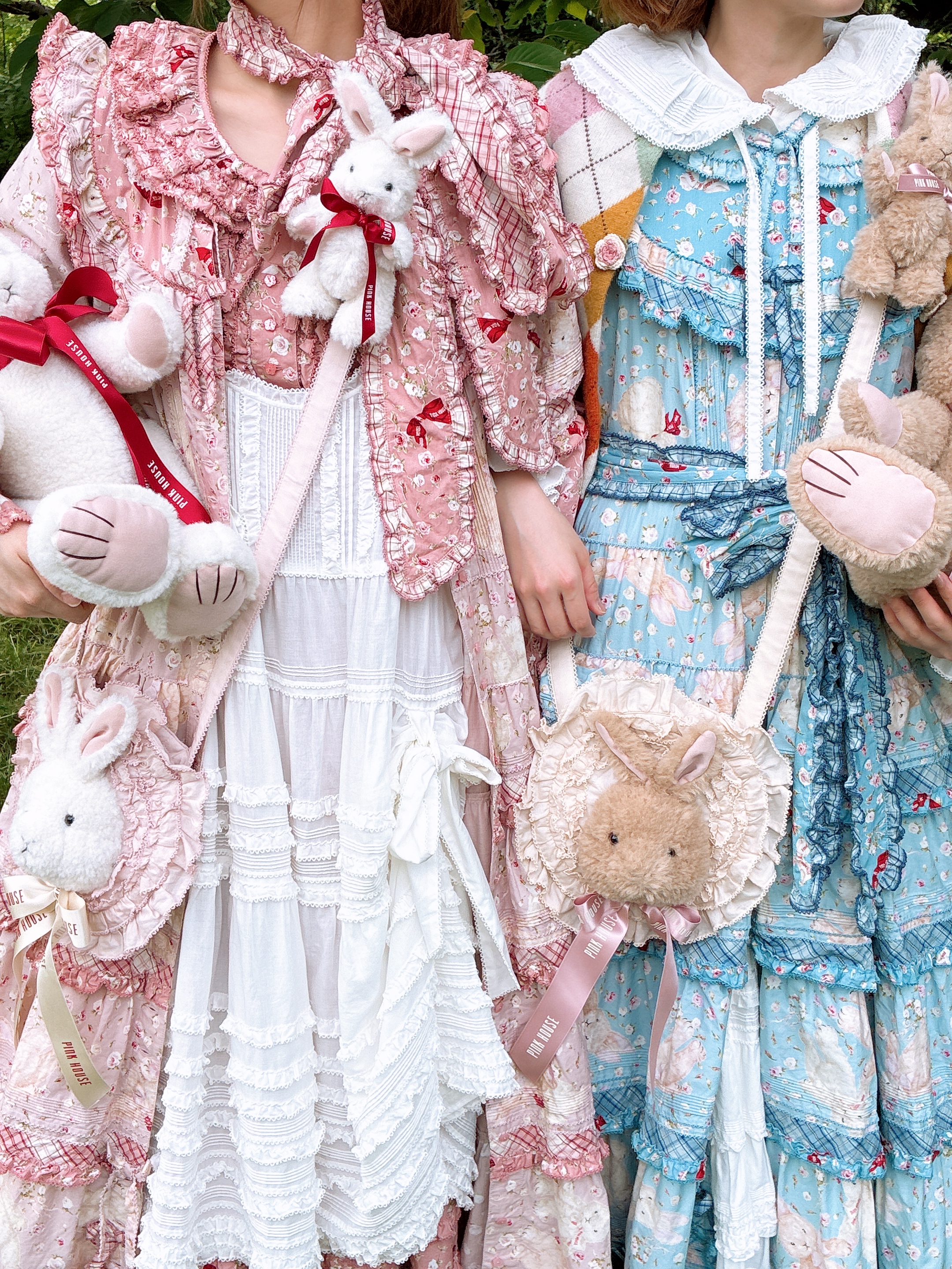 Winnieさま専用（原画）月下のローズガーデン ほか　3点おまとめ ꒰ 🐿️ 𝐺𝑖𝑛𝑛𝑦 𝑆𝑒𝑟𝑖𝑒𝑠 🧺 ꒱ ⁡ お花たちが咲きほこる