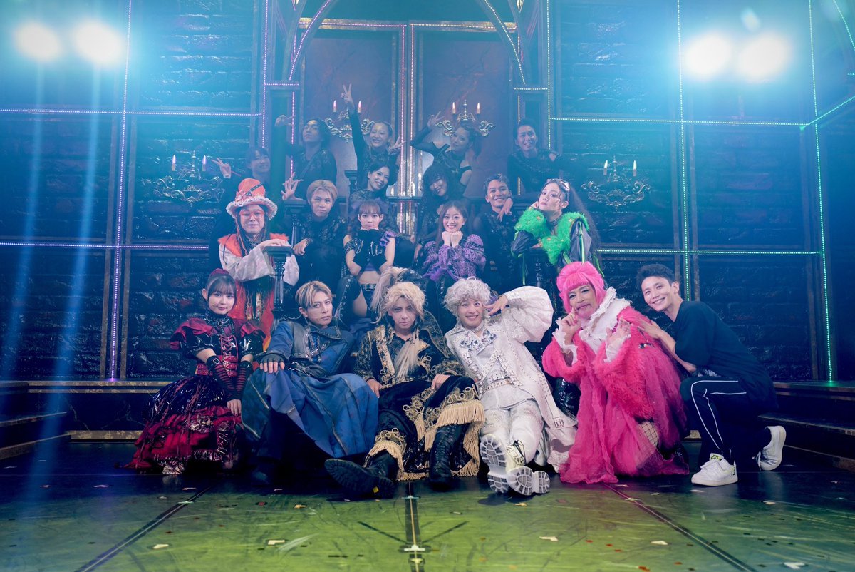 千秋楽無事迎えることが出来ました！

最高の時間をみなさんと
過ごせて幸せでした。
関わる全ての方に感謝です。
本当にありがとうございました！！