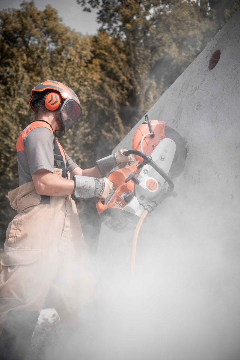 PCiVD's tweet image. La PCi-VD cherche constamment à renforcer les compétences de sa milice.

Récemment, la panoplie des pionniers a été étoffée d'une nouvelle technique afin d'améliorer l'efficacité et la sécurité durant un sauvetage d'urgence.

Pour en savoir plus: protectioncivile-vd.ch/sauvetage-dans…

📸 DCT