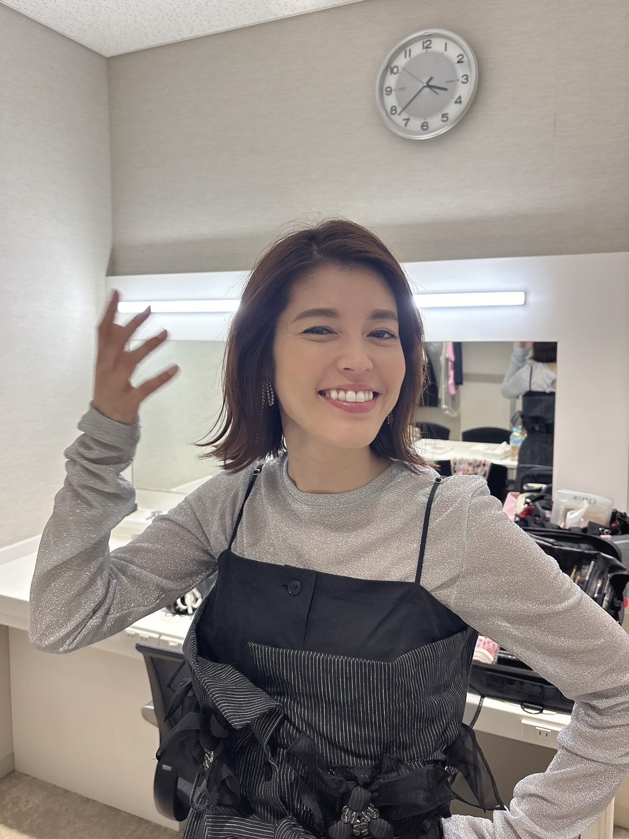 kandaaika55's tweet image. #ぽかぽか ご覧いただきありがとうございました！

今日はぽかぽか終わりにもう一本収録📹

本番前に髪の毛の躍動感を撮影しました！
コマ送りでご覧ください🎞️