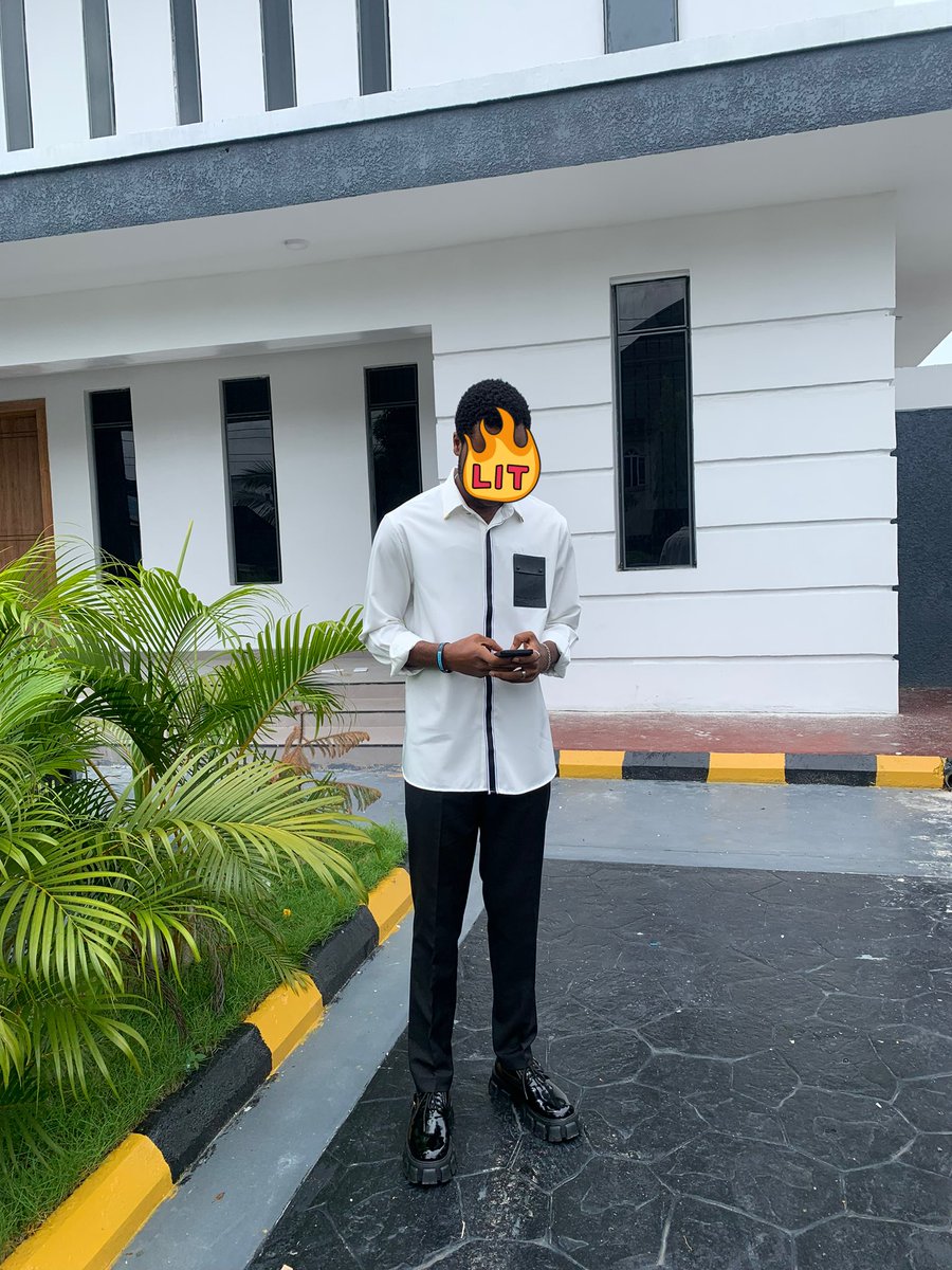 AJ_can_code's tweet image. Hi, I’m A.j
I’m a Frontend developer 💻
300L Computer Science student
I’m Nigerian
I’m scared of socializing/crowd😭
Oh and I love coding.