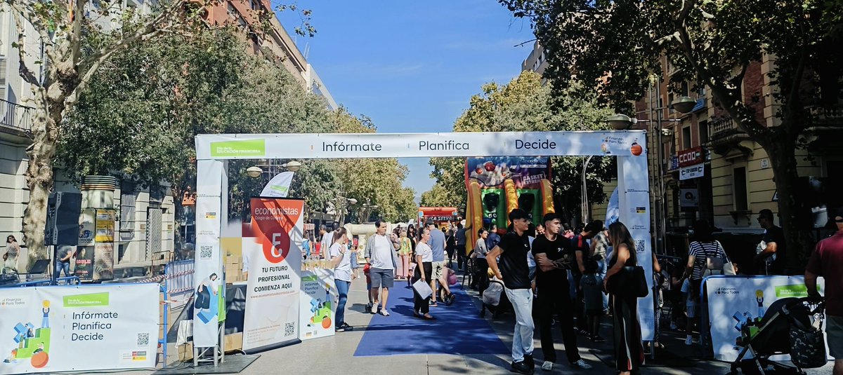 🎉 Gran participación en la jornada lúdico-formativa de educación financiera celebrada en el Bulevar Gran Capitán (Córdoba).

Organizada por el <a href="/BancoDeEspana/">Banco de España</a> con la colaboración del Colegio de Economistas

💡 Aprender puede ser divertido.
#EconomistasCórdoba #EducaciónFinanciera