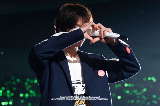 mybyostar's tweet photo. 지성이 지짜 무대 위에서 너무 아름다움ㅠㅠ https://t.co/CFx4sXloQq