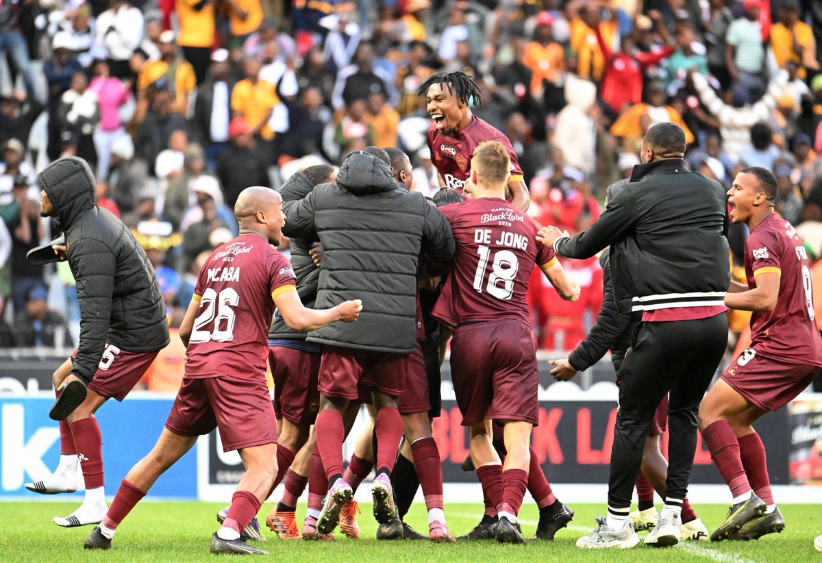 StellenboschFC's tweet image. Good morning quarter-finalists 🤩

#HeartoftheCape #MoreThanFootball #StellenboschFC 🍇