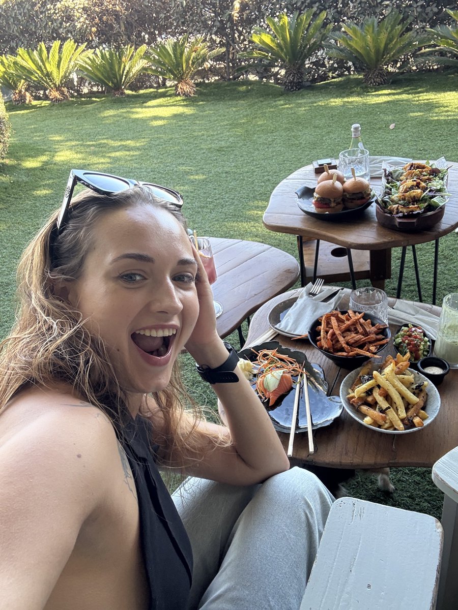 Leoni Reiz @leonireizt, Twitter Profile | TwStalker