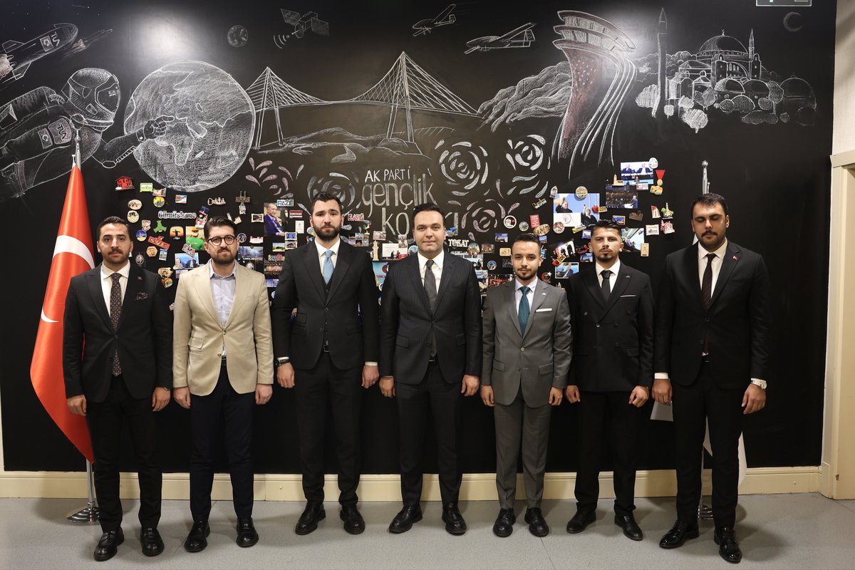 Seyhan İlçe Gençlik Kolları Başkanlığı Oğuzhan Yargı kardeşimize emanet.

Görevi devreden Yusuf Güler’e bugüne kadar vermiş olduğu emeklerden dolayı teşekkür eder, Oğuzhan kardeşimize yeni görevinde başarılar dilerim.

AK Partimize ve Adana teşkilatımıza hayırlı olsun. 🫱🏻‍🫲🏻