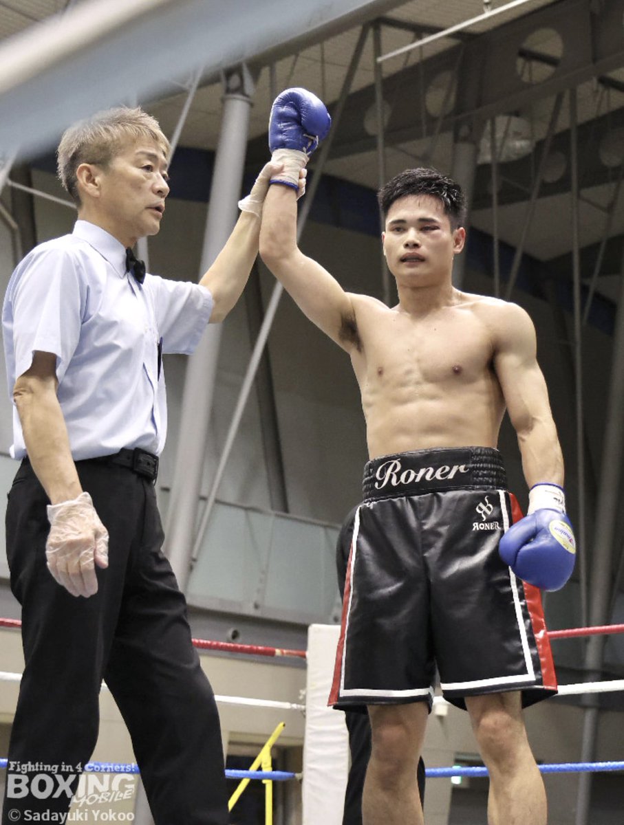 wvm94852's tweet photo. STEP UP BOXING vol.2
林 利亮vs辻 翔太 (62.0kg契約4回戦)
勝者 : 辻 翔太 3R 1分7秒 TKO
#川上じゅん #boxingmobile
#川上じゅんレフェリー
#boxeo #BOXING #ボクシング
#JBC #BoxingReferee
#刈谷市あいおいホール
2025/10/5 https://t.co/A1UBpL3hYO