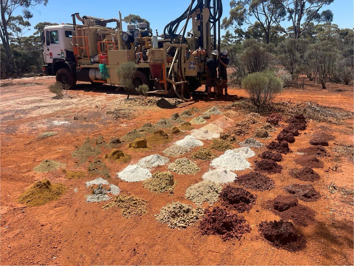 Share_Talk's tweet image. @OraclePowerPlc has booked a grade control drill rig from Australian Surface Drilling for its Northern Zone Gold Project in Western Australia 🇦🇺 The #ORCP drilling programme, scheduled to begin in three weeks, is designed to expand the project’s mineralised footprint.
The…
