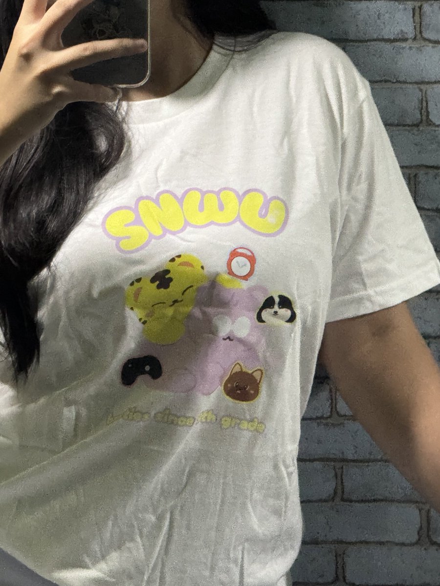 ysftgrr's tweet photo. โโน ๐ #binniebearclub @binnieatelierr
yayyyy my snwu shirt came home na!!! super cute >< tysm @binnieatelierr! ๐๐
#nikzmails https://t.co/YHPah9IhJR