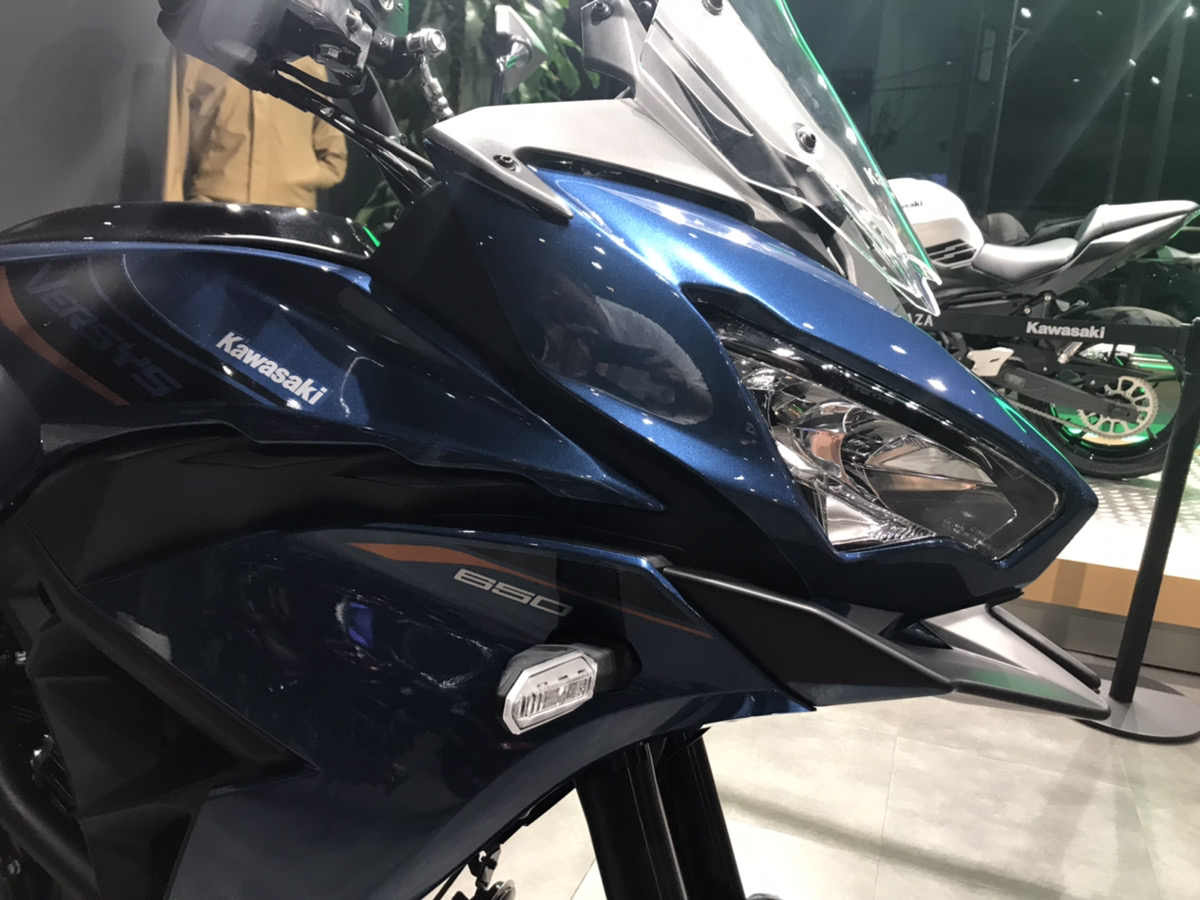 KP_KANAZAWA's tweet photo. こんにちは。
カワサキプラザ横浜金沢です。
VERSYS 650　2026年モデル入荷致しました。

ご案内できる台数は僅かですが予約を受け付けております。
お問合せお待ちしております。

#カワサキプラザ横浜金沢
#Kawasaki #バイクのある景色
#乗るカワサキ #着るカワサキ
#VERSYS
#650cc
#2026年 https://t.co/muWfVlrQvp