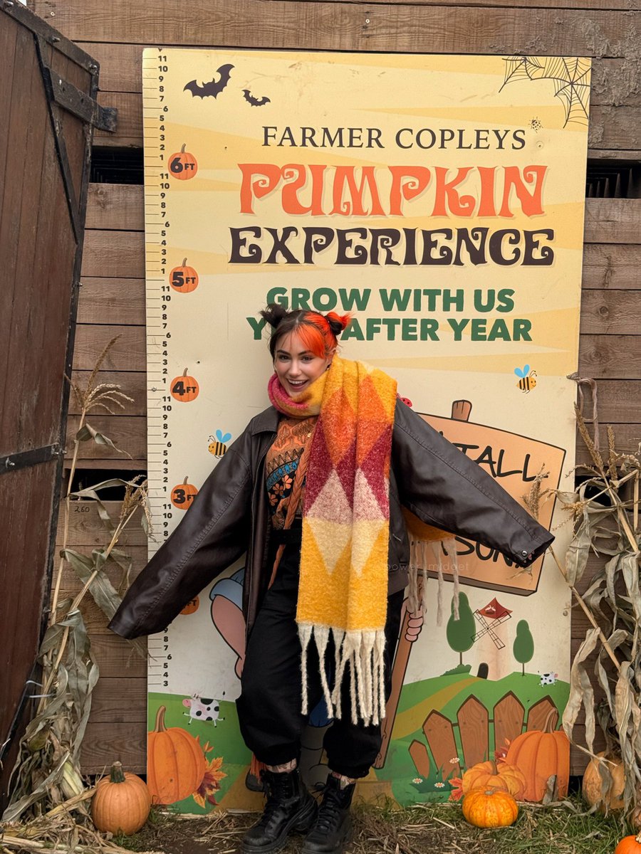 Power_midget's tweet photo. I went pumpkin picking! 🎃 https://t.co/slCjtJwLwm