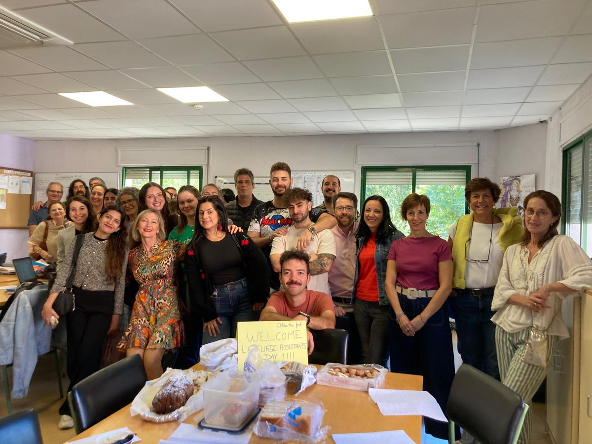 IES Isaac Newton tweet media