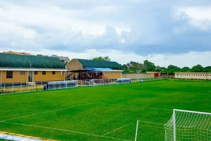 Princessbrakz's tweet image. 🚨Yanga SC wamechagua kutumia uwanja wa KMC COMPLEX kwa mechi zao za nyumbani ligi kuu 

Simba SC wameuchagua General Isamuhyo kwa ajili ya mechi zao za nyumbani ligi kuu Tanzania