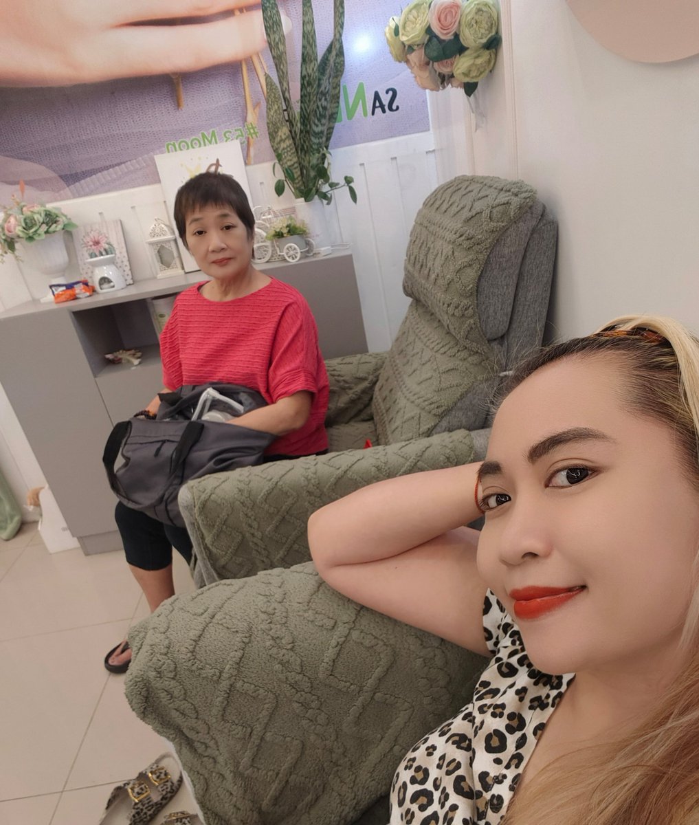junowbabe's tweet image. #NailSalon #Pampertime 💅