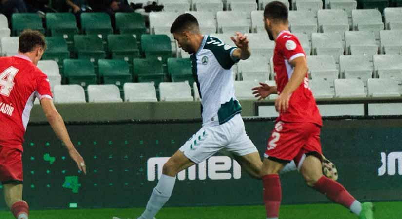 Giresunspor evinde Sebat Gençlik’e kaybetti 
.
giresunsporgazete.com/giresunspor-ev… 
.
#giresunspor #giresunsporfk #3lig #tff #futbol #spor #maç #taraftar #gol #yeşilbeyaz #giresunsporhentbol #emineltuğral