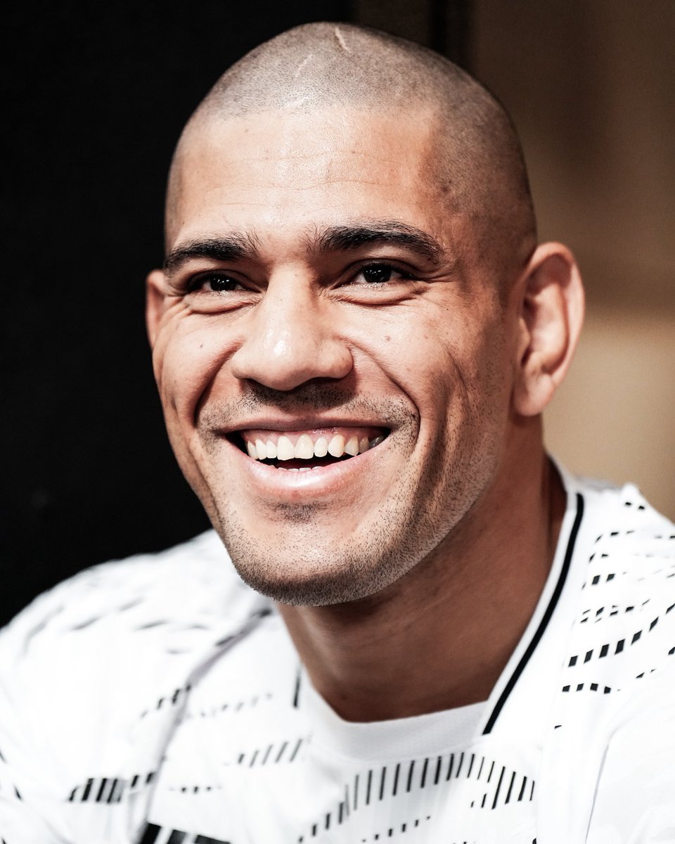 Not Alex "Poatan" Pereira tweet media