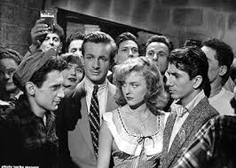 merlinpapin3's tweet photo. .@FredOL69007 .@tbarnaud Voici mon TOP12 des films du Réalisateur #JacquesBecker
7 – Rendez-vous de Juillet de Jacques Becker (1949) avec Daniel Gélin Maurice Ronet Nicole Courcek Brigitte Auber Pierre Trabaud
Les problèmes amoureux et les aspirations professionnelles d'une bande de jeunes dans le Paris de l'après-guerre, entre la préparation d'une expédition africaine, les répétitions théâtrales et les soirées dans les cabarets de jazz.