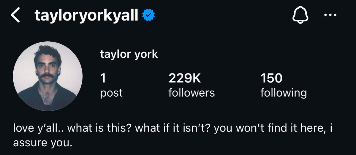 concertleaks's tweet image. Taylor York has changed his Instagram bio.