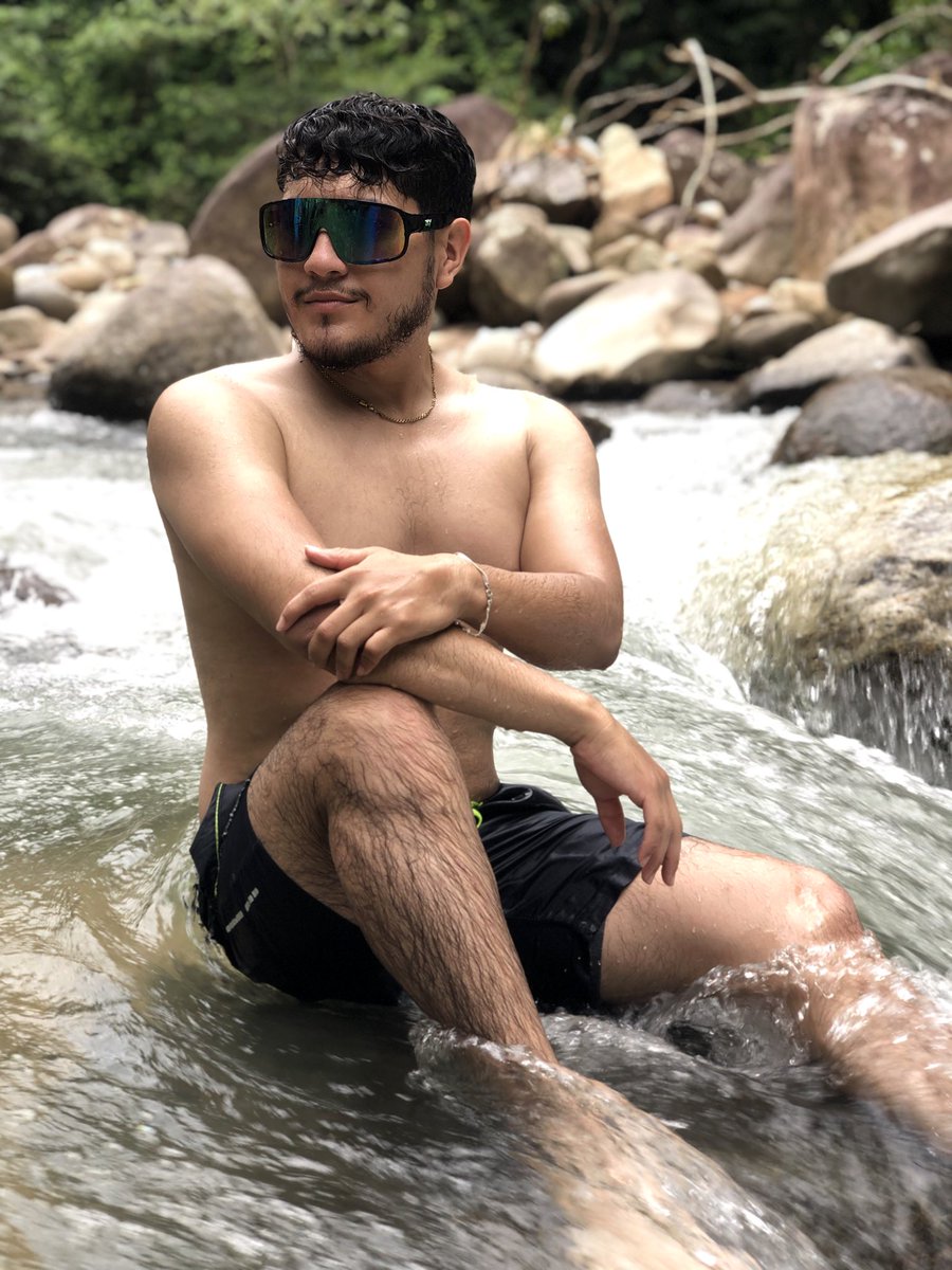 Juanjoven02's tweet photo. Día de ☀️ https://t.co/ESGEIfO1vv