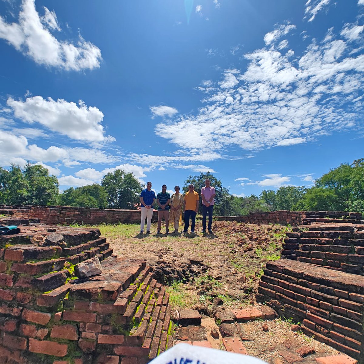 AmbAbhayThakur's tweet image. On Thadingyut Full Moon Day, wish peace &amp;amp; prosperity to one &amp;amp; all. Thadingyut, Myanmar festival of lights resonates closely with Deepawali, falling on every next New Moon Day. Visit to Beikthano, or Vishnu city of ancient Pyu, a UNESCO site, on Oct 4 reminded of our age-old bond.