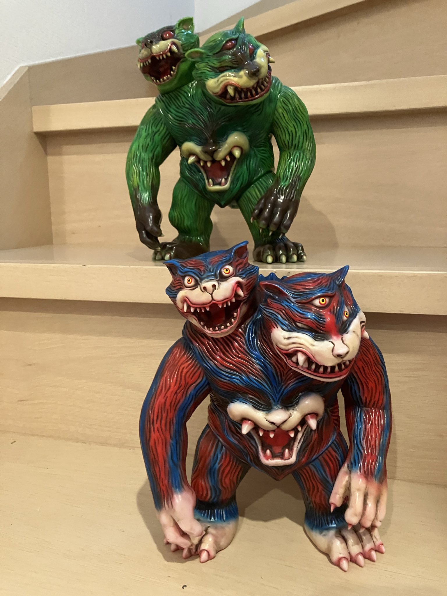 ハンドメイドの怪獣です。 ハンドメイドの怪獣です。