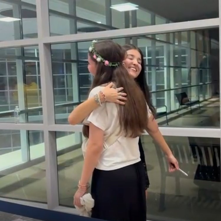 miri 🪽 tweet media