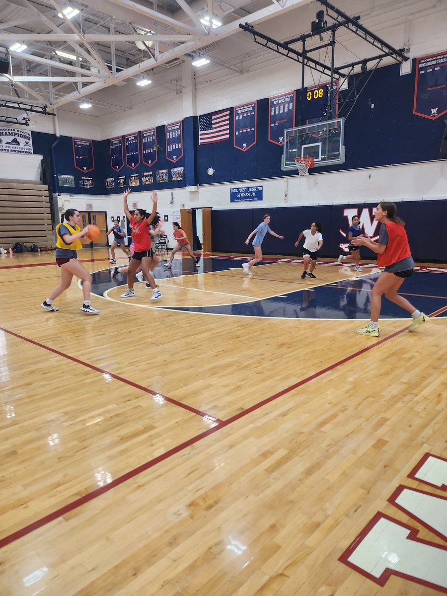 🔒'd in
<a href="/CoachLe_/">𝐶𝑜𝑎𝑐ℎ 𝐿𝑒 𝑇𝑜𝑤𝑒 🏀🇯🇵</a>
 #4moreweeksofwork