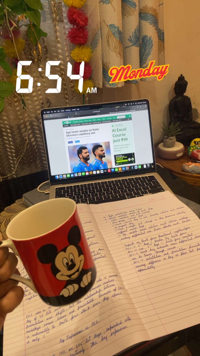 parth_singh225's tweet image. hi all ! 
life’s not been the best lately, but that one week home visit to jabalpur for navratri meant a lot mamma dropped me at the airport today; she’s my reason to keep going. things aren’t easy, but I’ll bounce back stronger &amp;amp; make my family proud again. Idk when butI&apos;llbe🔙