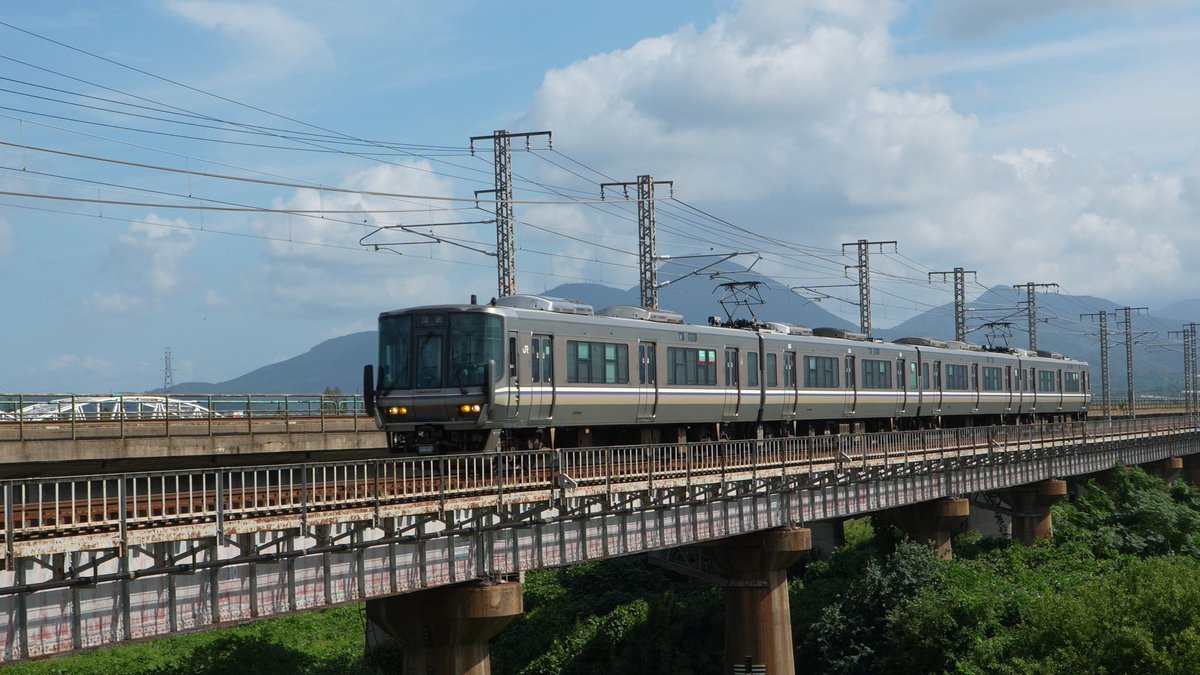 hozukiKamishiro's tweet image. まさか山陰で223系を見られる日が来るとは、、、驚いた
2025.10.6 223系後藤回送
#JR西日本 #223系 #鉄道