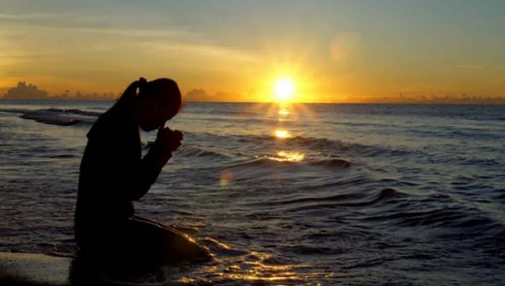 Good morning, God, forgive us for failing to treat each other well. Help our leaders walk alongside each other with dignity. Help and heal the poor and marginalised in our societies, and may this election period in our country be peaceful in Jesus' name. Amen! 🙏🙏