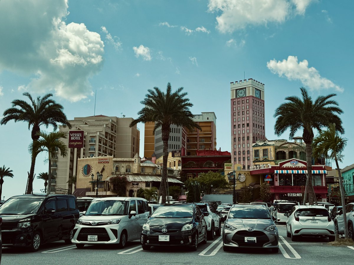 IntrigueImaging's tweet image. American Village
#Vacation #Tourism #Japan #Okinawa #PalmTree #Vintage
#休暇 #観光 #日本 #沖縄 #ヤシの木 #ヴィンテージ
#휴가 #관광 #일본 #오키나와 #야자수 
 #빈티지