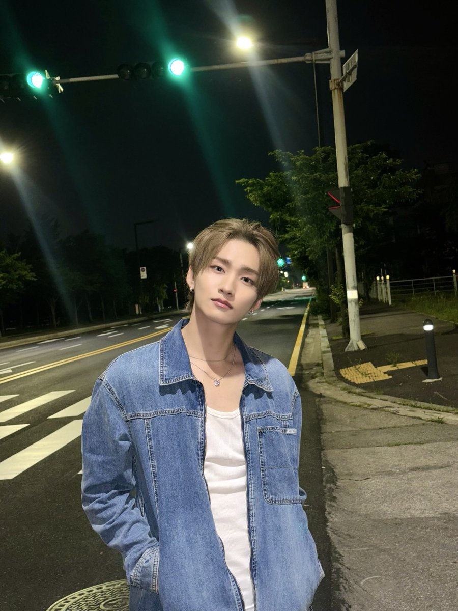 by_EPEX's tweet photo. 모두들 즐chu😘

#EPEX #이펙스 #JEFF #제프 #젶프프 https://t.co/1spsgv9icl