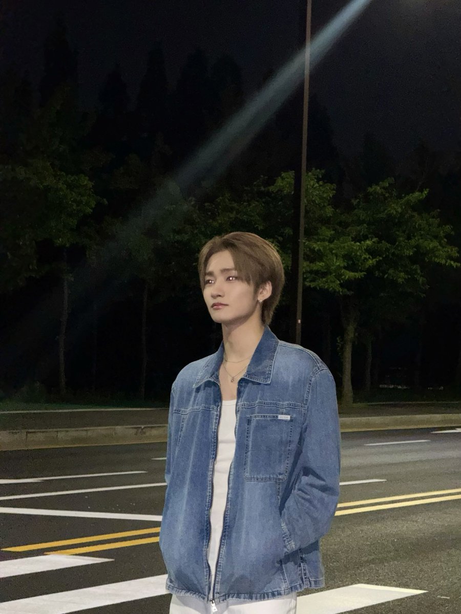 by_EPEX's tweet photo. 모두들 즐chu😘

#EPEX #이펙스 #JEFF #제프 #젶프프 https://t.co/1spsgv9icl