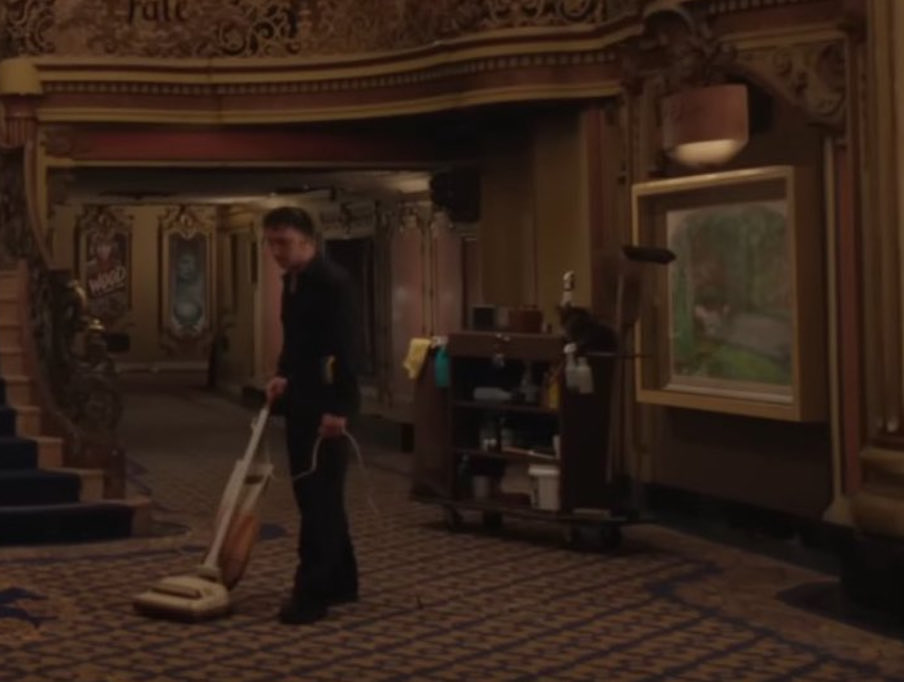 Do you think the cleaning cart is angry over being recast?